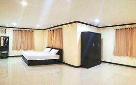 Tad Fane Resort
